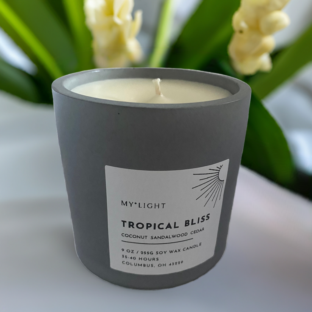 Tropical Bliss Soy Wax Scented Candle – 9oz (255g)