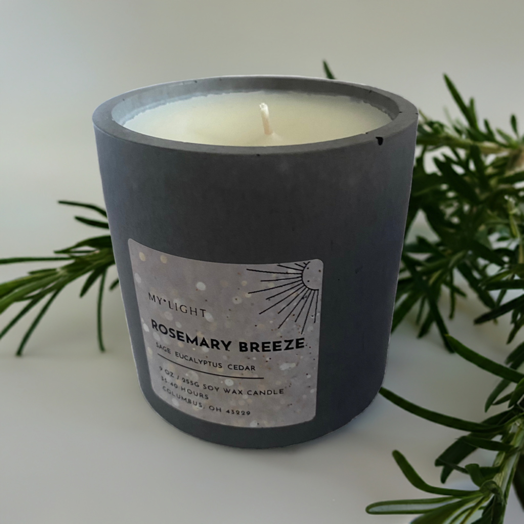 Rosemary Breeze Soy Wax Scented Candle – 9oz (255g)