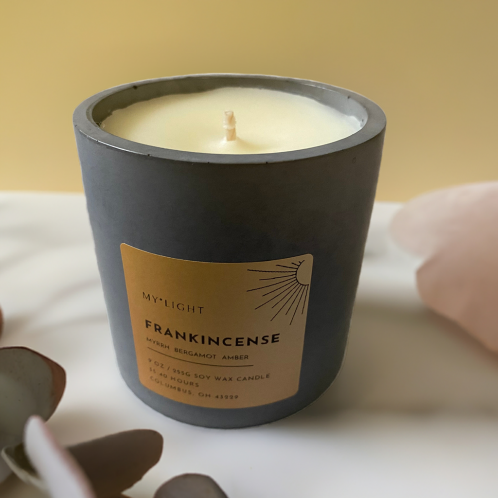 Frankincense & Myrrh Soy Wax Scented Candle – 9oz (255g)