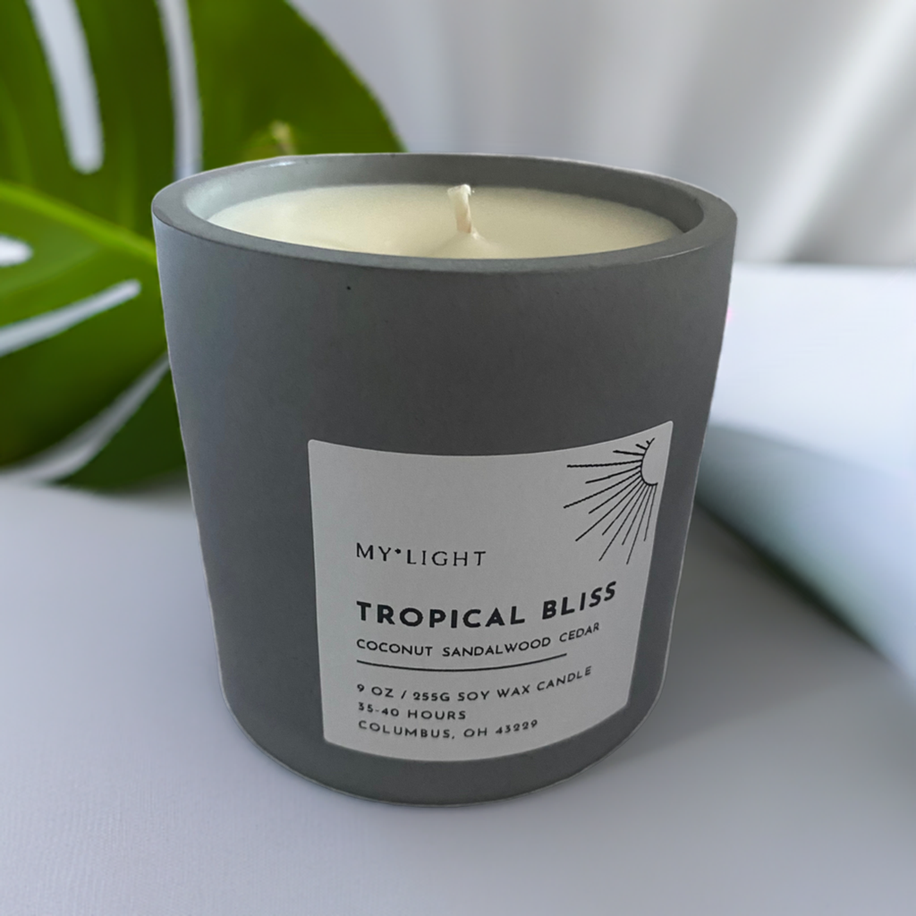 Tropical Bliss Soy Wax Scented Candle – 9oz (255g)