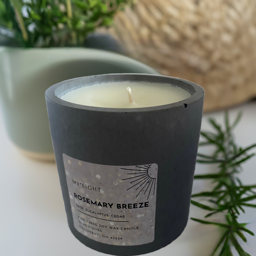 Rosemary Breeze Soy Wax Scented Candle – 9oz (255g)